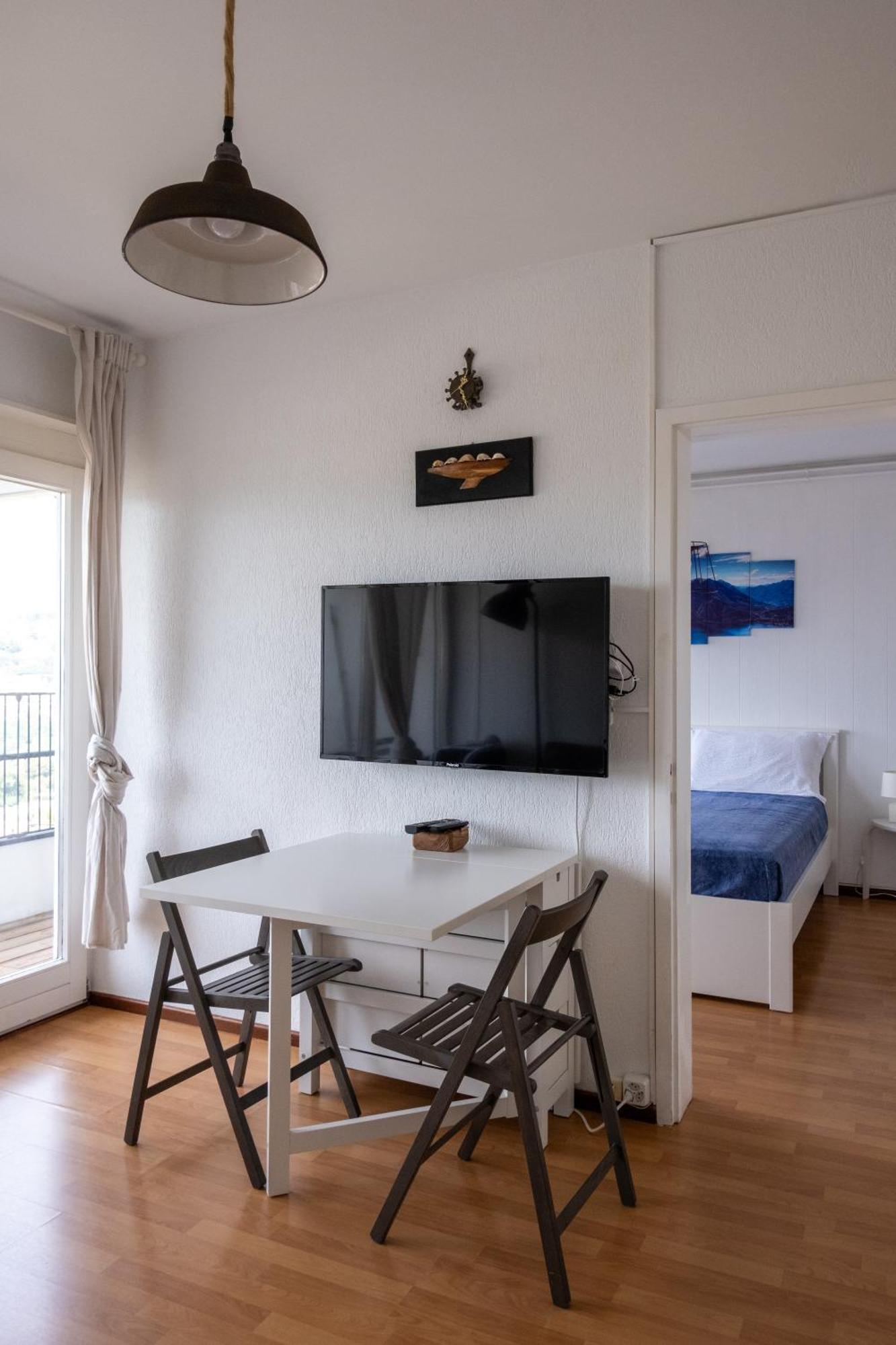 Apartment Boat