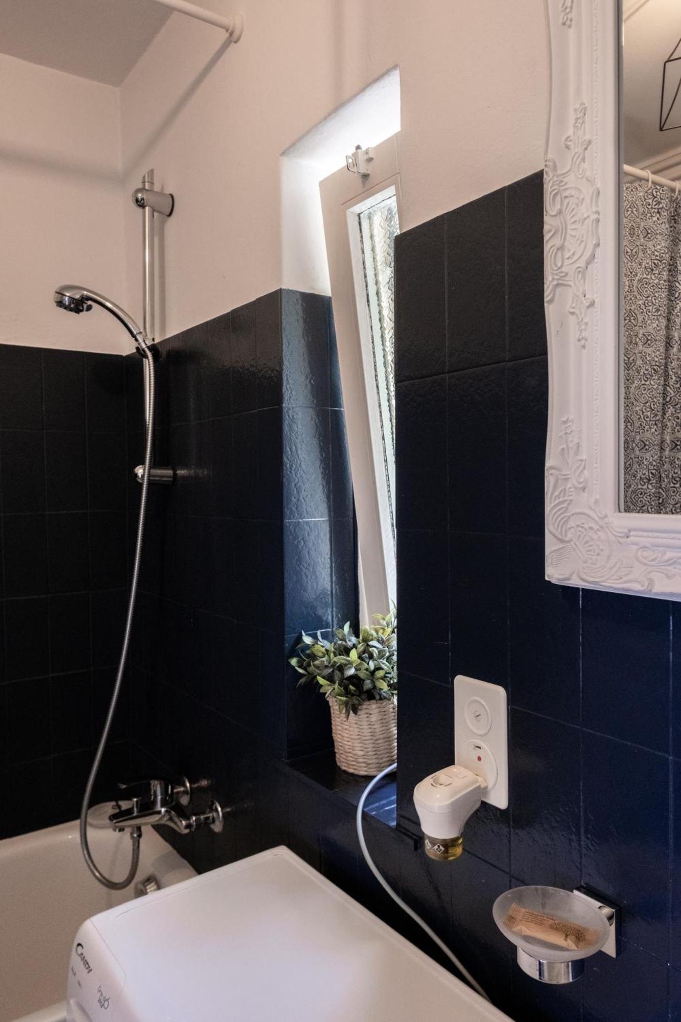 Boat Apartment Lugano